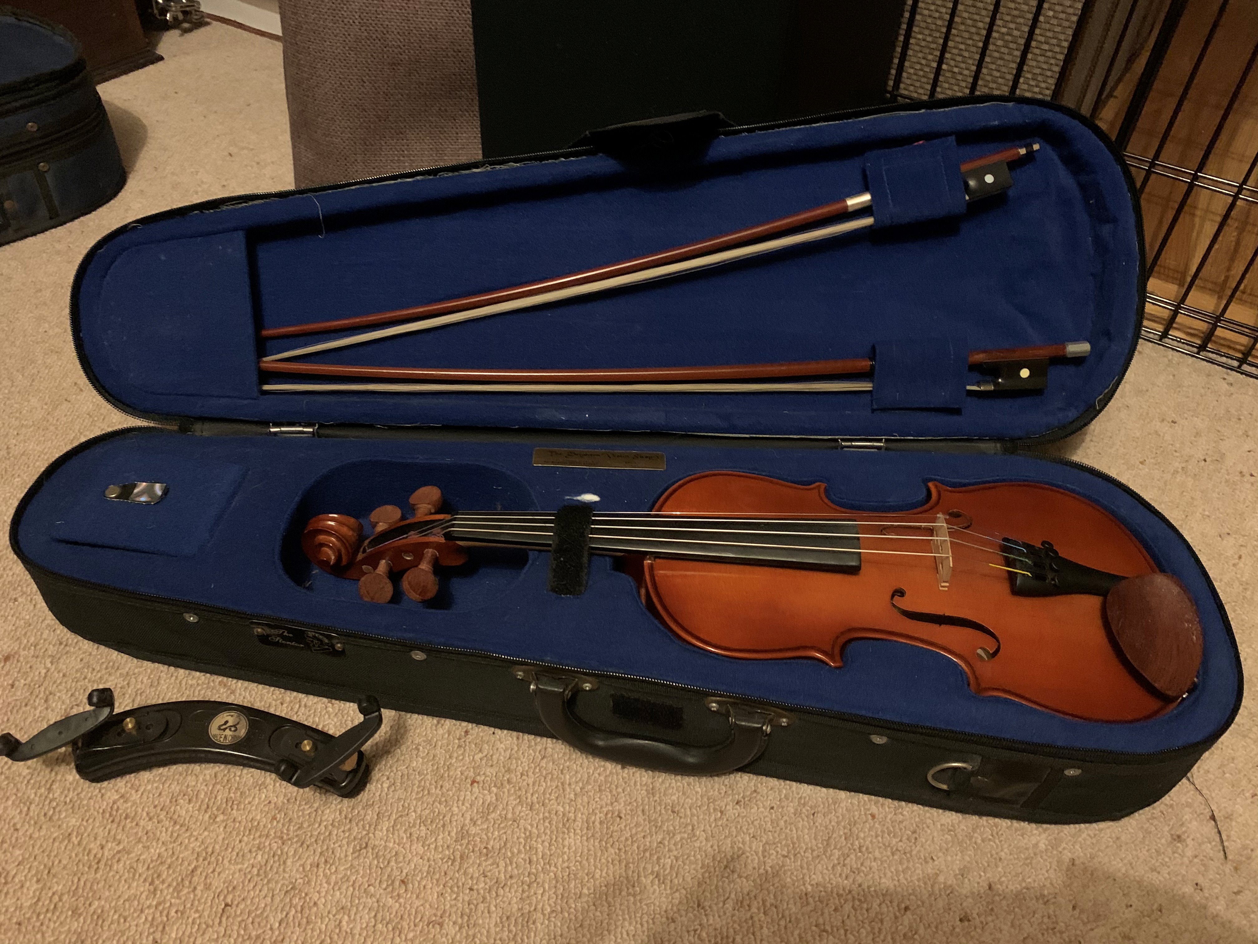 1/2 size violin